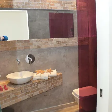 12 Doors Apartment Stavros (Thessaloniki)